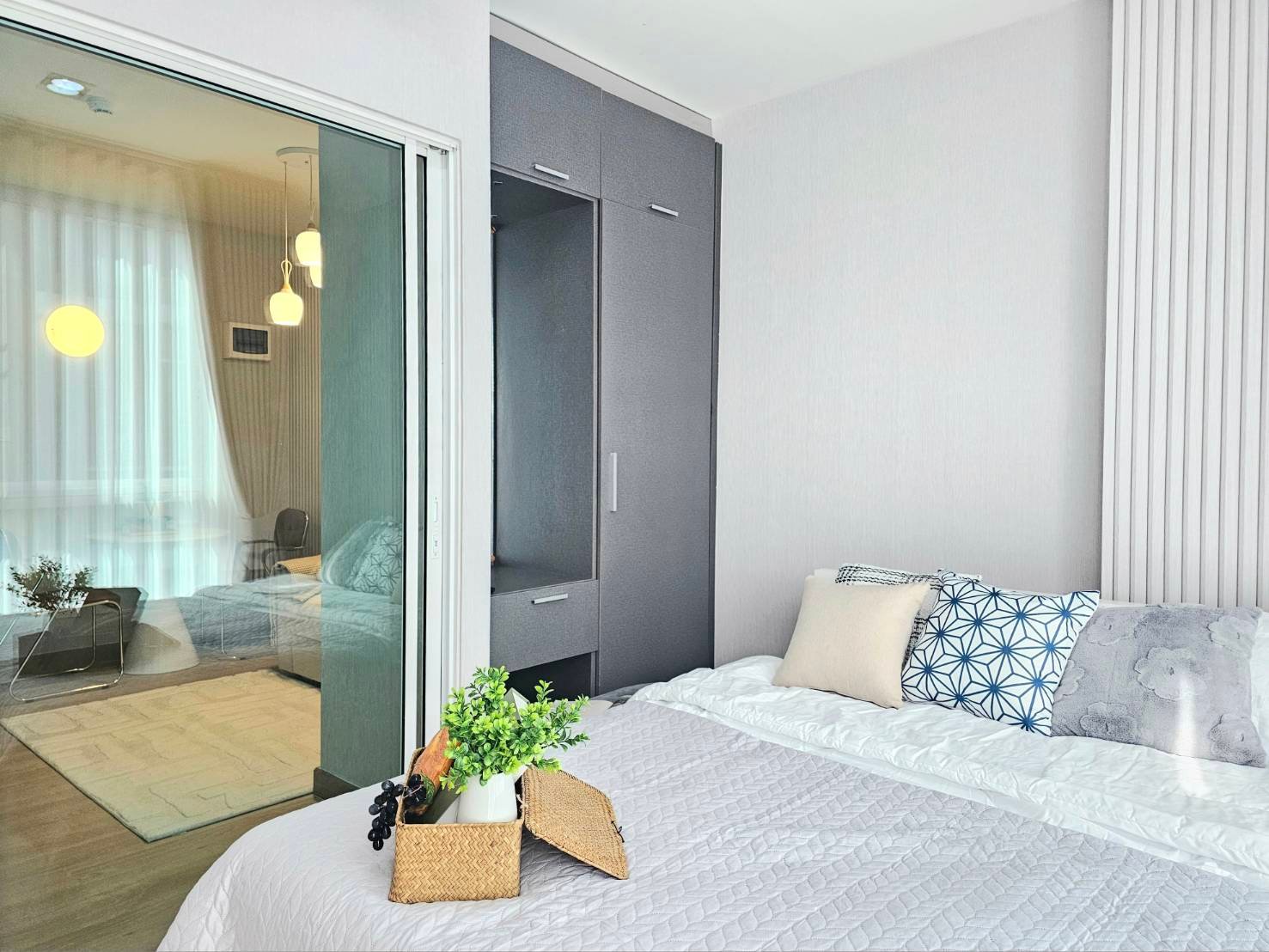 ONE PLUS 19 วันพลัสนายน์ทีนตึก 3